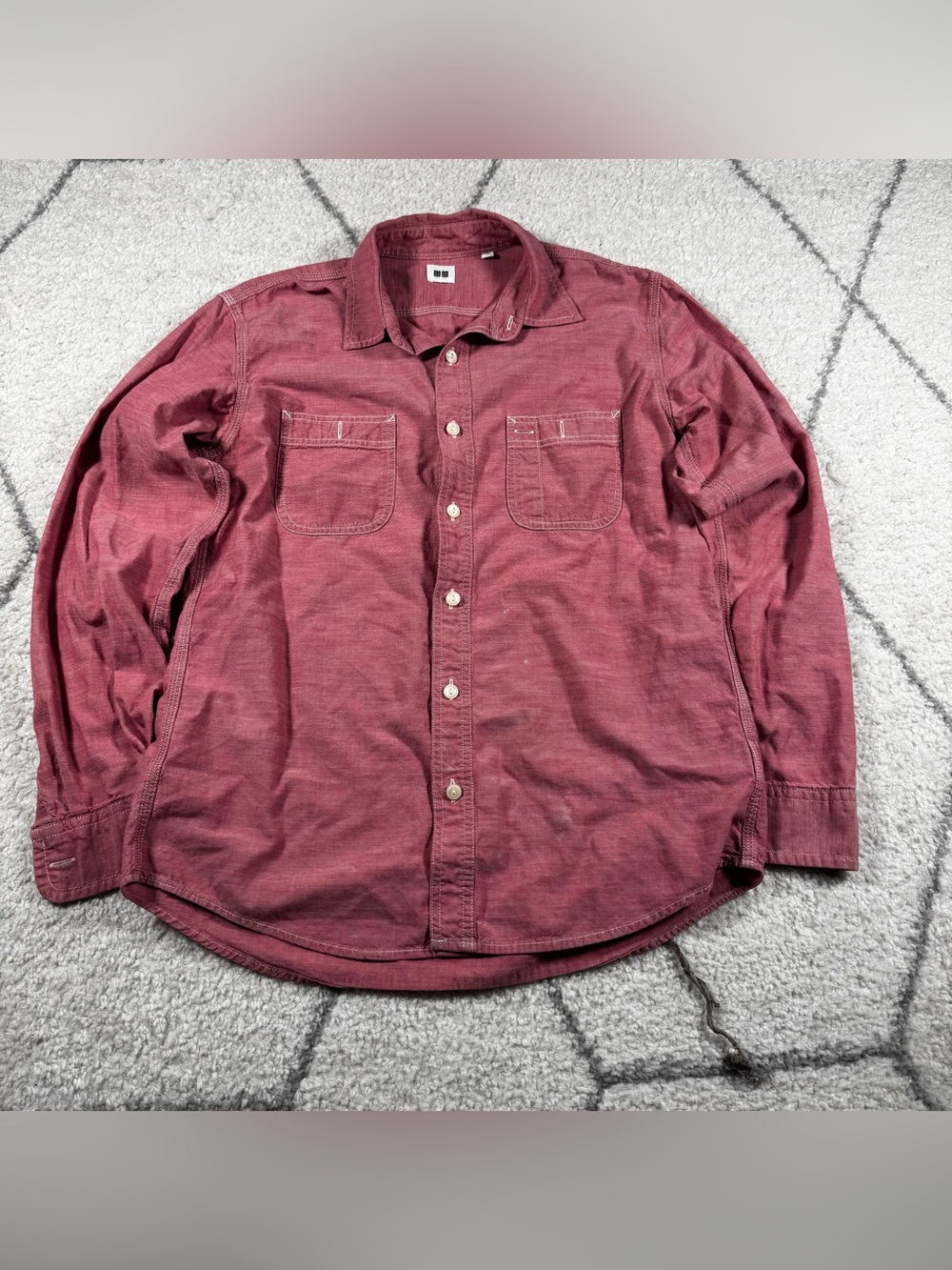 Uniqlo Men's Shirt in Dusty Rose
